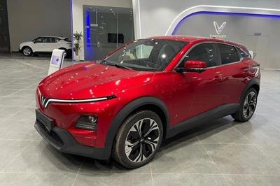 Loạt Xe điện "đua nhau" giảm giá dịp cận Tết Nguyên Đán: VinFast ưu đãi tới 160 triệu