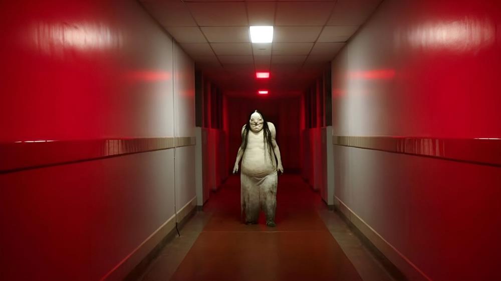 Ảnh ma kinh dị gây ám ảnh