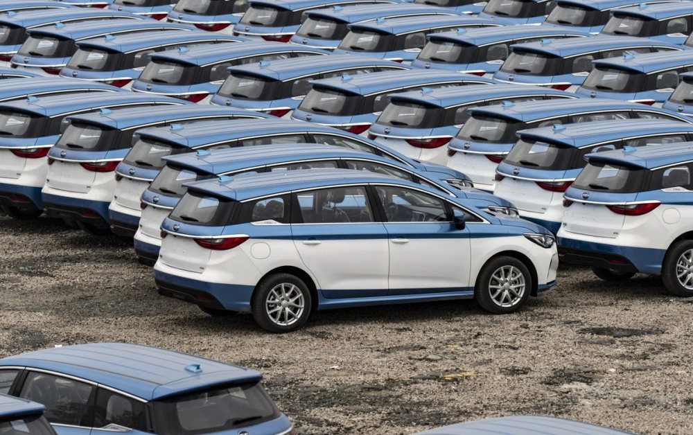 Triệu chứng "xe cũ odo 0 km" là một trong những dấu hiệu đầu tiên cho nền công nghiệp ôtô Trung Quốc đang đi vào giai đoạn thoái trào khi sức mua không tăng tương xứng với cầu.